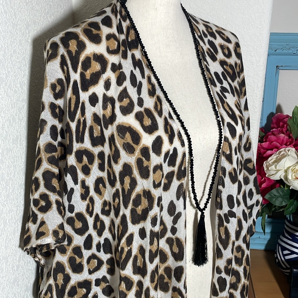Sonoma Leopard Print Wrap - Picture 6 of 11